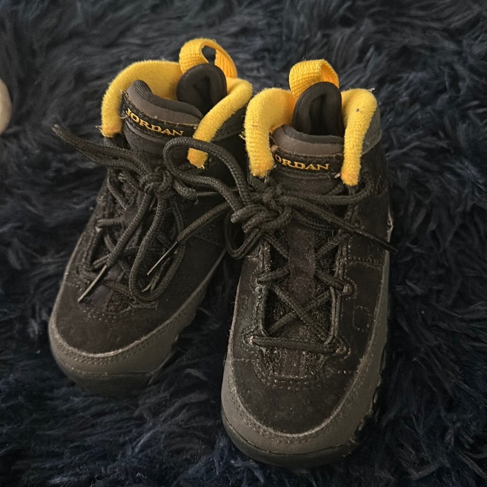 Jordan high top 9s